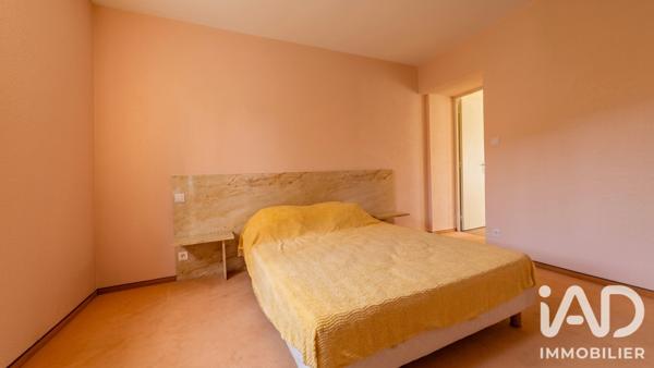 Maison à vendre 5 pièces 148 m² Sauveterre-de-Rouergue