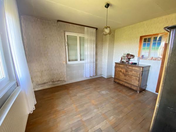 Maison individuelle 4 pièces à vendre à Wittelsheim - Terrain 1266 m², travaux à prévoir
