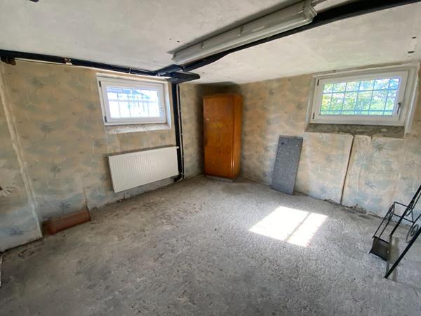 Maison individuelle 4 pièces à vendre à Wittelsheim - Terrain 1266 m², travaux à prévoir