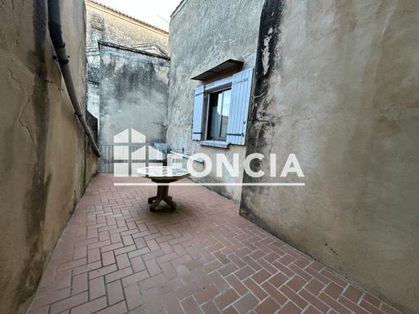 Location Appartement 2 pièces 52.15 m² - 2 PLACE DU REVELLIN Saint Pons La Calm 30330