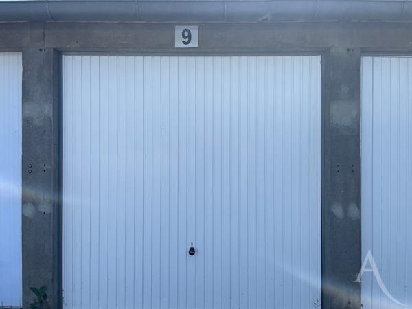 Garage de 19m2 Proche de la gare et du centre ville