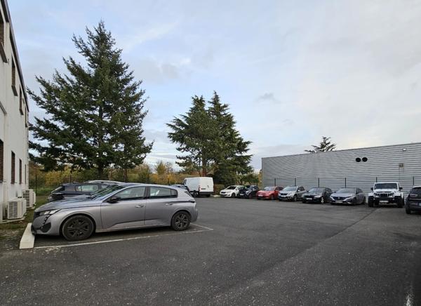 Dpt Essonne (91), Bureaux à louer à CHAMPLAN