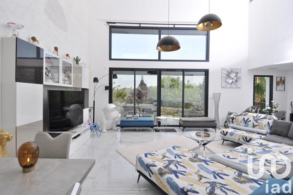 Maison à vendre 5 pièces 246 m² Clarensac