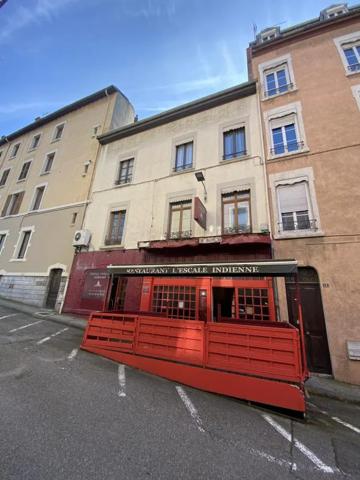Immeuble à vendre à Vienne (38200)
