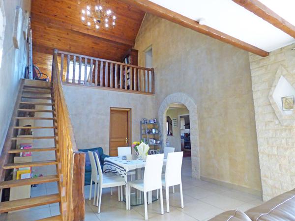 Maison Neuilly Sur Marne 7 pièce(s) 180 m2
