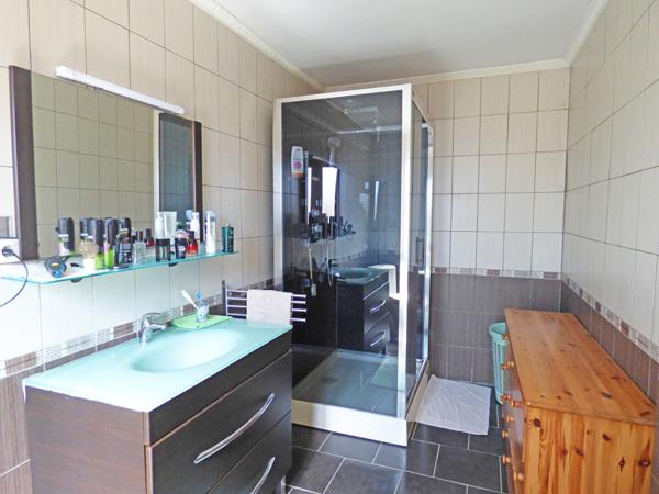 Maison Neuilly Sur Marne 7 pièce(s) 180 m2