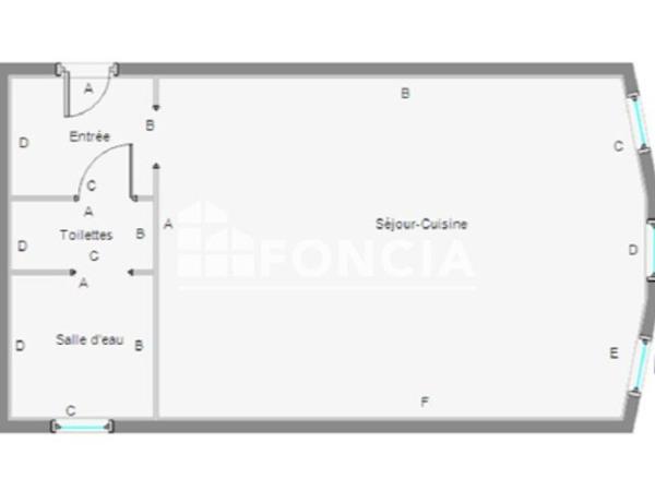 Location Studio 23 m² - 8 RUE DE L'EST Montlucon 03100