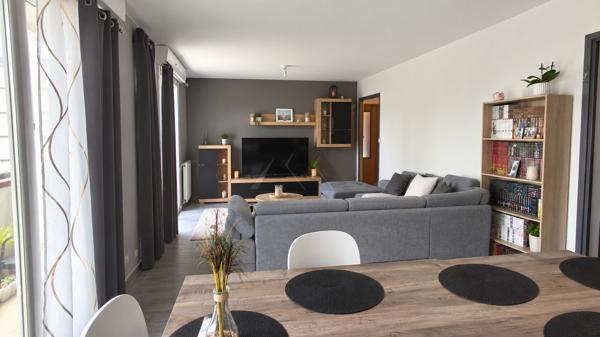 A VENDRE APPARTEMENT T4 BREST