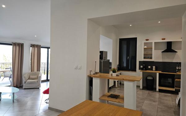 Maison à vendre    5 pièces •  Saint-Étienne