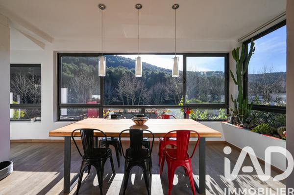 Appartement à vendre 4 pièces 98 m² Carnoux-en-Provence