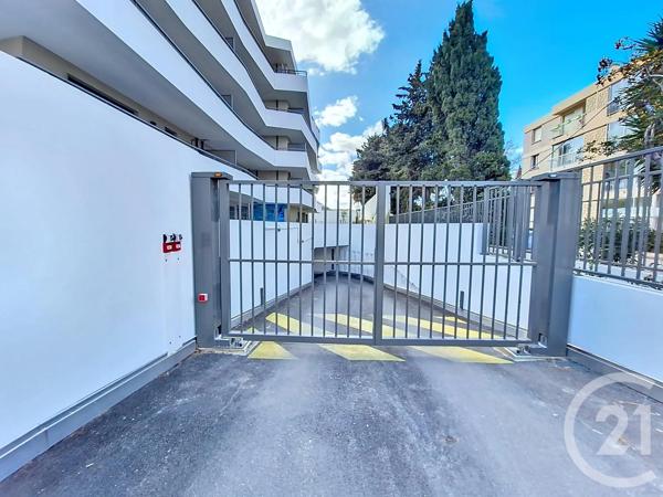 Parking à vendre  22 m 2   ISTRES  - 13