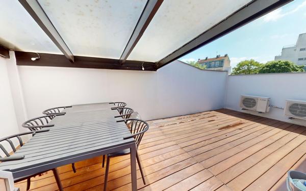 Appartement à vendre    4 pièces • 115,03 m2 Asnières-sur-Seine