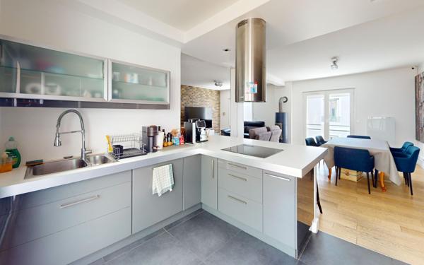 Appartement à vendre    4 pièces • 115,03 m2 Asnières-sur-Seine
