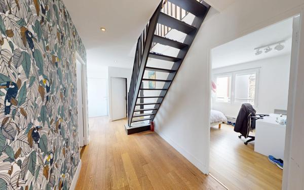 Appartement à vendre    4 pièces • 115,03 m2 Asnières-sur-Seine