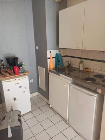 Location - Appartement Reims 51100 2 pièces 45 m 2