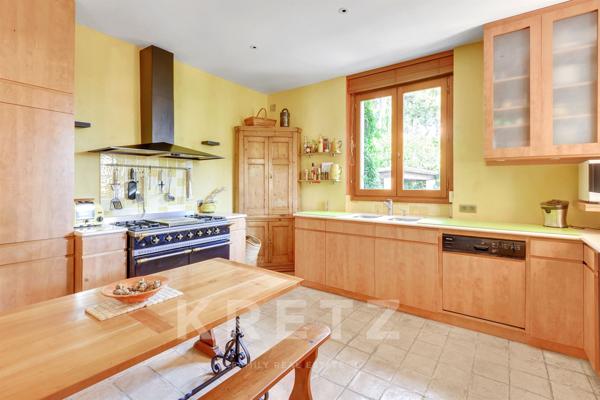 CAP D'ANTIBES - Propriété Familiale à pied des plages