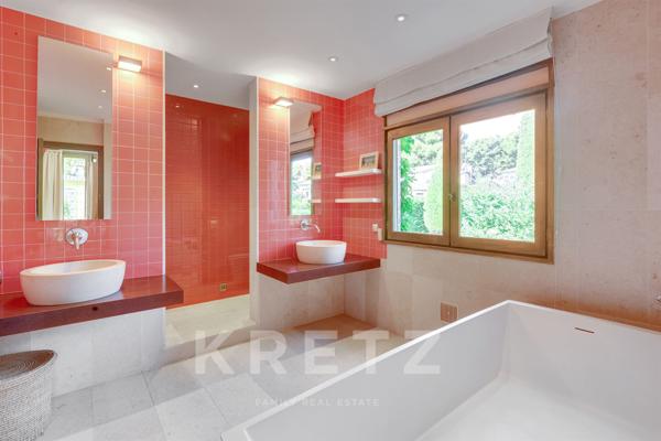 CAP D'ANTIBES - Propriété Familiale à pied des plages