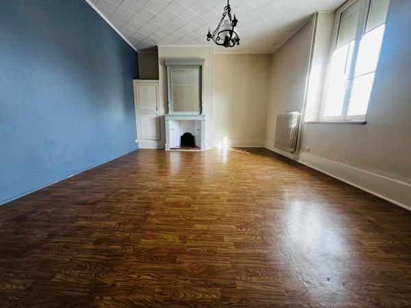 Immeuble à vendre 187 424 € Dun-sur-Auron 350 m² DPE E