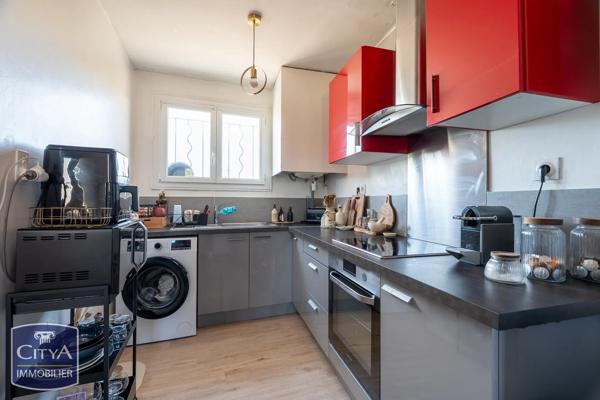Appartement à vendre 3 pièces 61m² Rognac (13340)