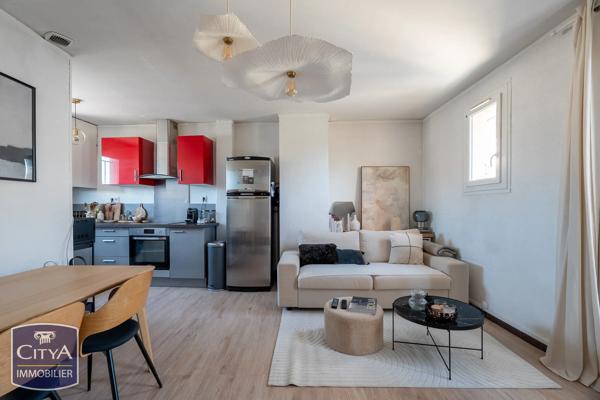 Appartement à vendre 3 pièces 61m² Rognac (13340)