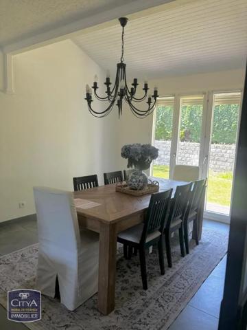 Maison à louer 5 pièces 109.16m² Lens (62300)
