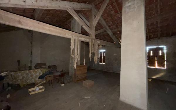 Maison à vendre    4 pièces •  Laheycourt