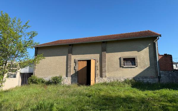 Maison à vendre    4 pièces •  Laheycourt