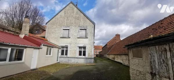 DAINVILLE Ensemble Immobilier à rénover comp. une charmante Maison avec hangar et jardin SH 160 m²