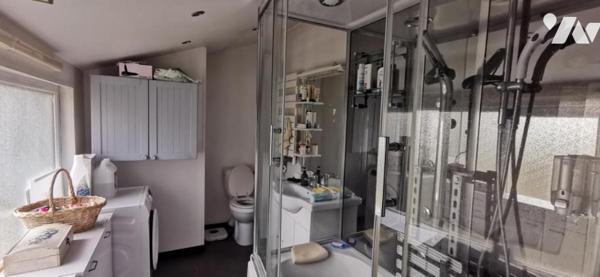 DAINVILLE Ensemble Immobilier à rénover comp. une charmante Maison avec hangar et jardin SH 160 m²