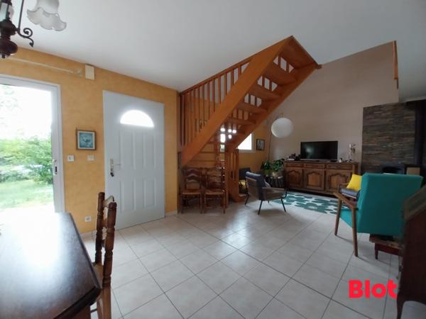 Maison 4 pièce(s)