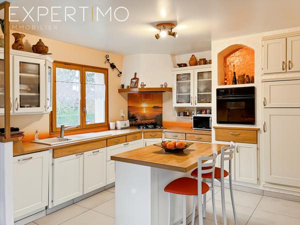 Bruyères-le-Châtel (91680) Maison familiale 6 chambres – Vie de plain-pied – Grand jardin – Bruyères-le-Châtel