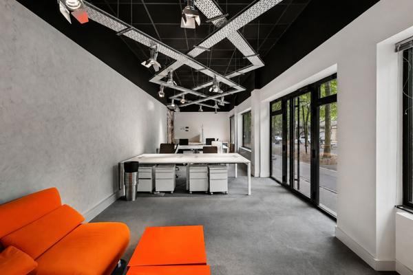 Bureaux à louer 125 m² - Paris 14e - Large vitrine et excellente accessibilité