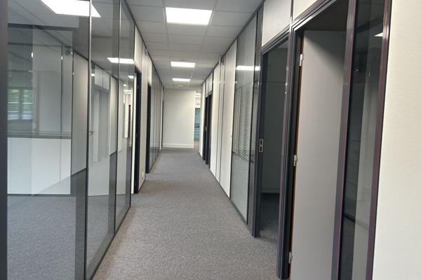 Bureaux à louer à Gennevilliers modulables dès 300 m² proche transports