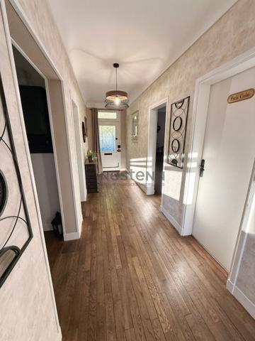 Maison à vendre à Coussac Bonneval - 4 pièces avec jardin - garage