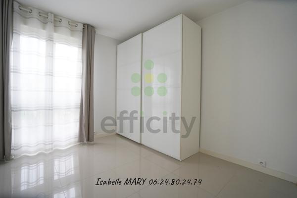 Appartement 3 pièces - 82 m² Exclusivité efficity