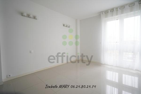 Appartement 3 pièces - 82 m² Exclusivité efficity