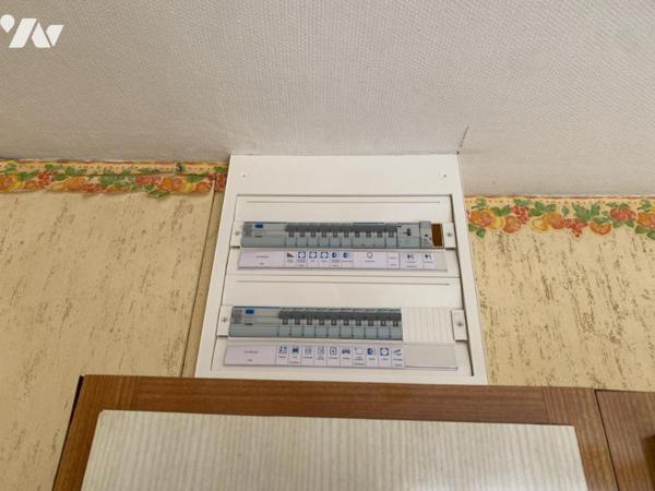 SOURDEVAL  - VENTE  VIAGER OCCUPE