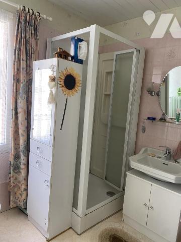 SOURDEVAL  - VENTE  VIAGER OCCUPE