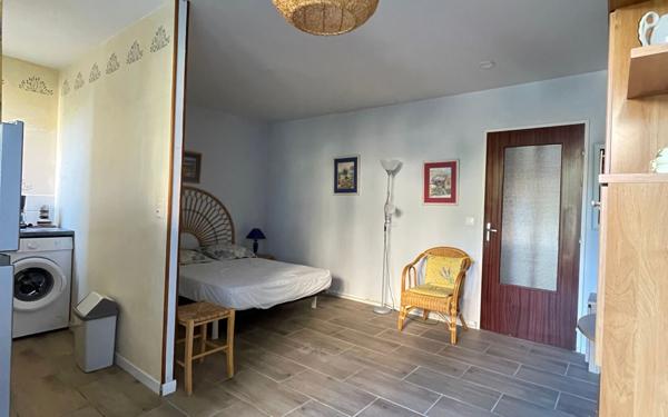 Appartement à vendre    1 pièce •  Gréoux-les-Bains