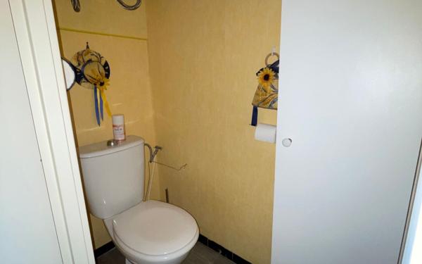 Appartement à vendre    1 pièce •  Gréoux-les-Bains