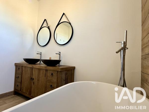 Maison à vendre 6 pièces 131 m² Berchères-Saint-Germain