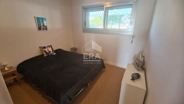 MARINA BAIE DES ANGES  - BEL APPARTEMENT 3/4 PIÈCES AVEC TERRASSE ET VUE DÉGAGÉE
