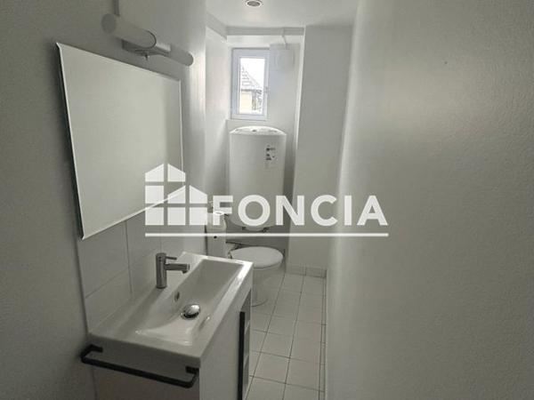 Location Appartement 2 pièces 36.45 m² - 245 RUE DE LA REPUBLIQUE Etampes 91150