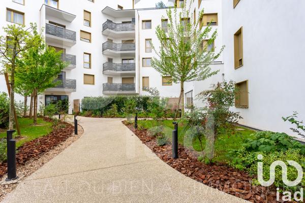 Appartement à vendre 4 pièces 76 m² Asnières-sur-Seine