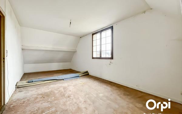 Maison à vendre    5 pièces •  Pontpoint