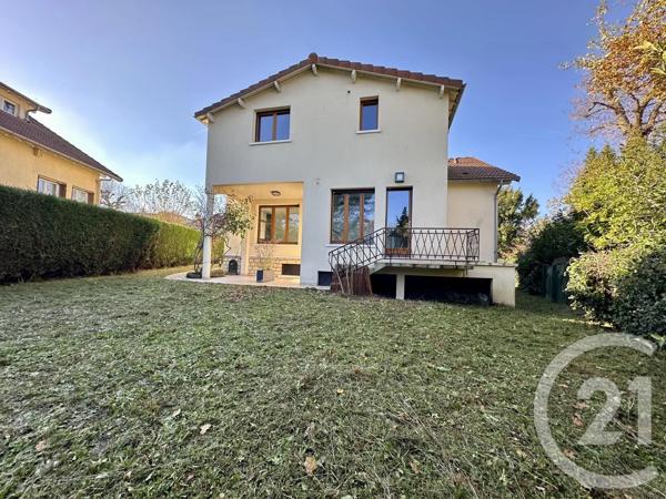 Maison à vendre  6 pièces - 168,53 m 2   LA CELLE ST CLOUD  - 78