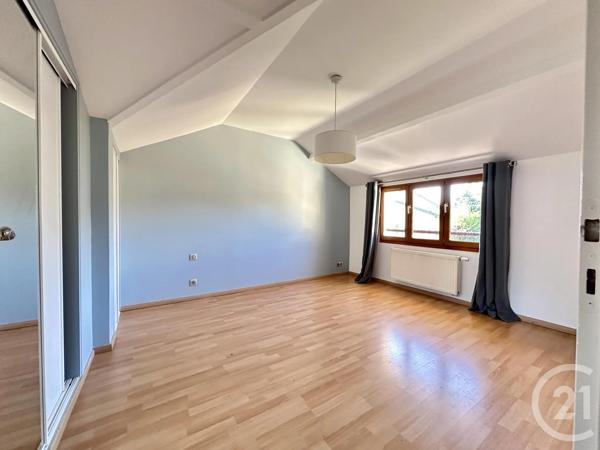 Maison à vendre  6 pièces - 168,53 m 2   LA CELLE ST CLOUD  - 78