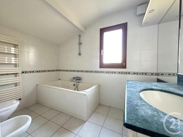 Maison à vendre  6 pièces - 168,53 m 2   LA CELLE ST CLOUD  - 78