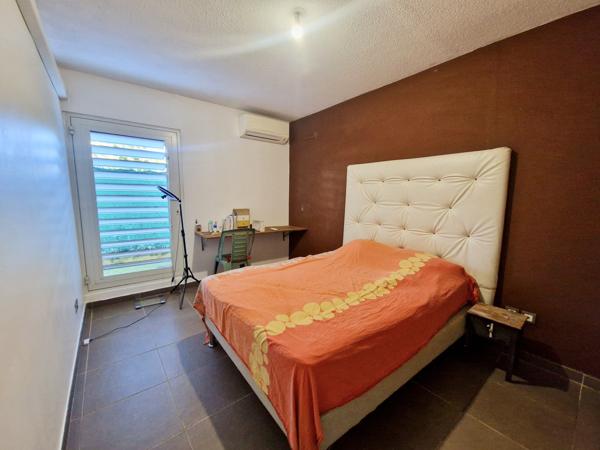 Les Abymes (97139) À VENDRE – T3 en rez-de-chaussée aux Abymes