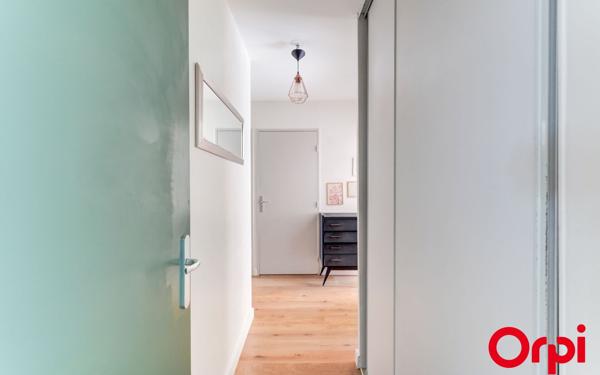 Appartement à vendre    4 pièces • 83,77 m2 Caluire-et-Cuire